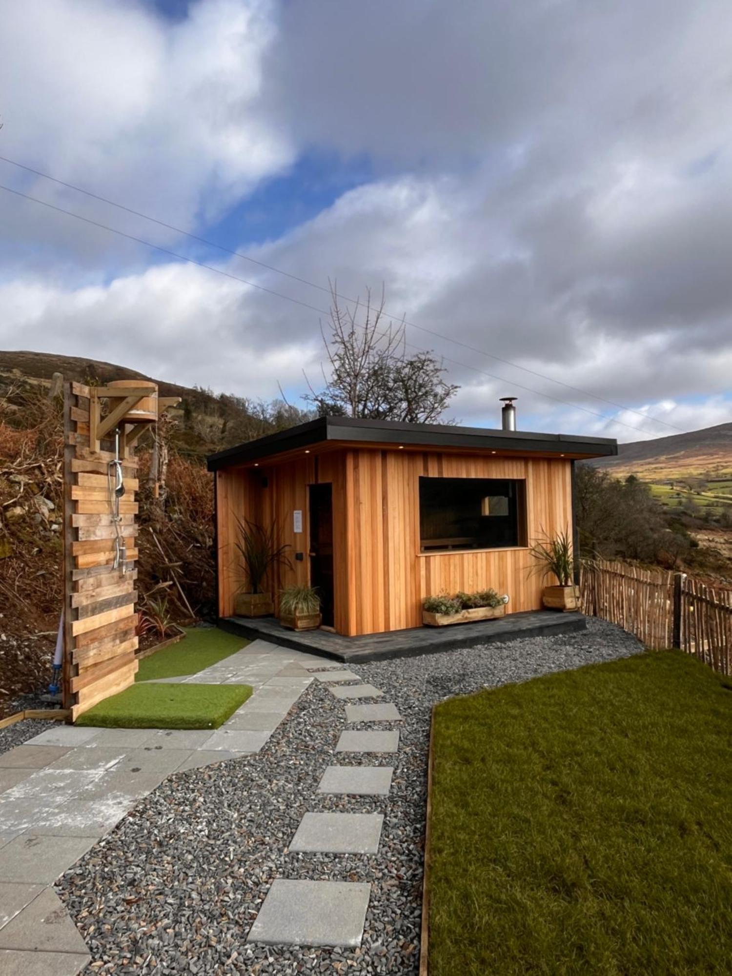 Rostrevor Mountain Lodge - Glamping Pods - Revive Sauna & Hot Tubs Exterior foto